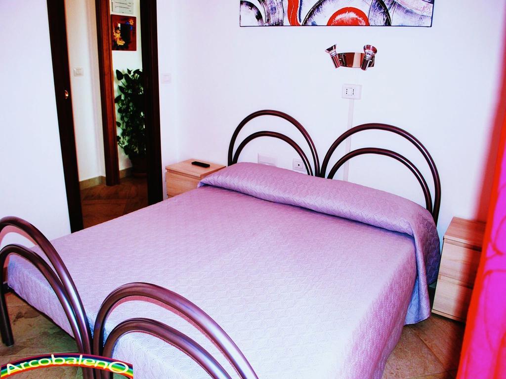 Bed and Breakfast Il Nuovo Arcobaleno Альгеро Номер фото